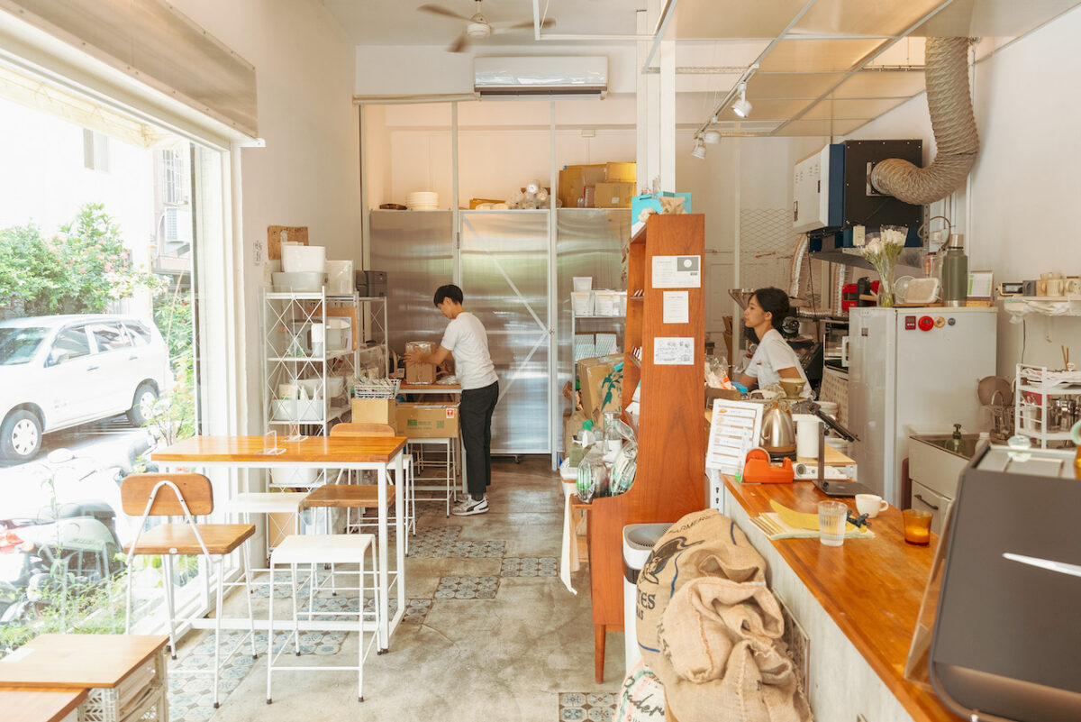 位於台灣一間提供精品咖啡的咖啡店Coffee Intro的店內樣貌
